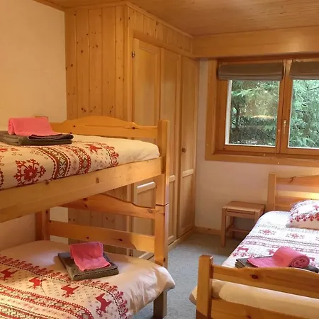 Botzatei 001 アパート *